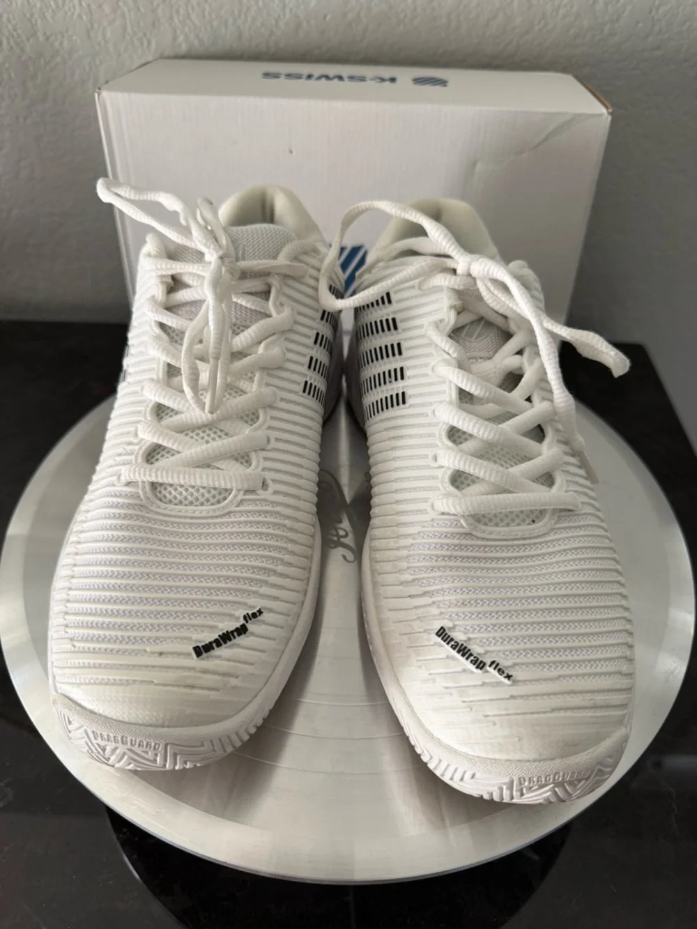 EUC K-Swiss Hypercourt Express 2 Women’s 9.5 Tennis/Pickleball Court Shoes - Picture 4 of 10